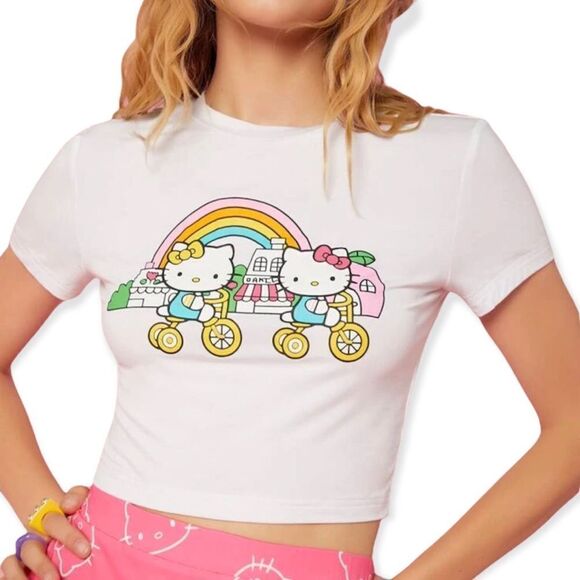 🆕Hello Kitty Rainbow Crop Top - Picture 4 of 5
